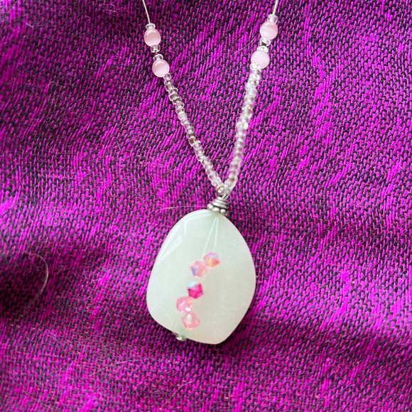 Gemstone necklace - Picture 2 of 3